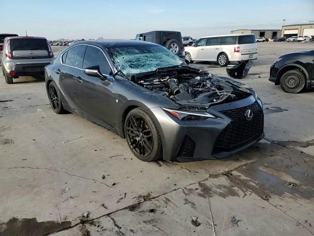 2023 Lexus IS - Image 11