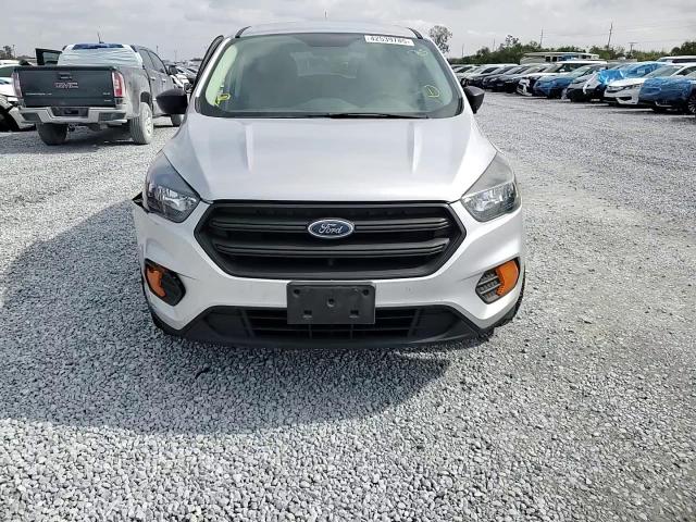 2019 Ford Escape - Image 12