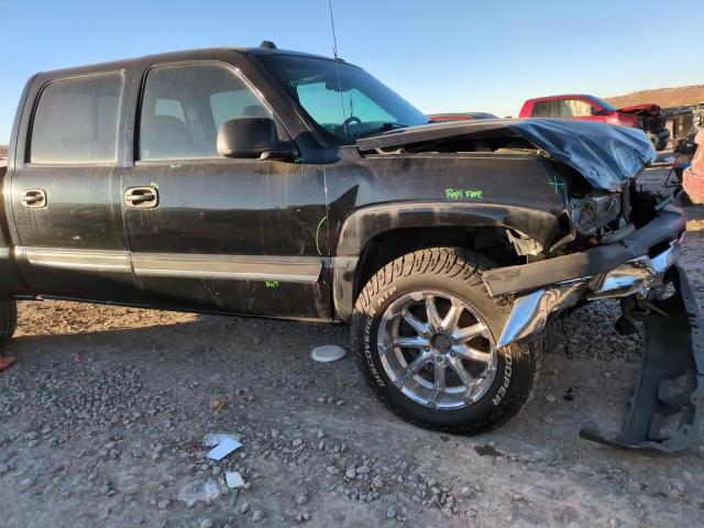 2005 Chevrolet Silverado - Image 11