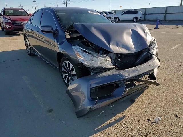 2017 Honda Accord - Image 11