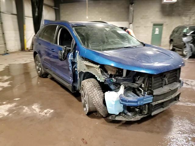2022 Ford Edge - Image 15