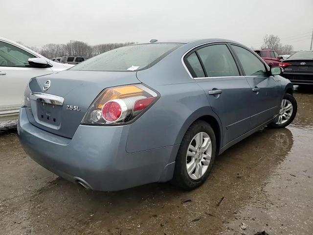 2012 Nissan Altima - Image 10