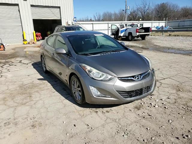 2014 Hyundai Elantra - Image 13
