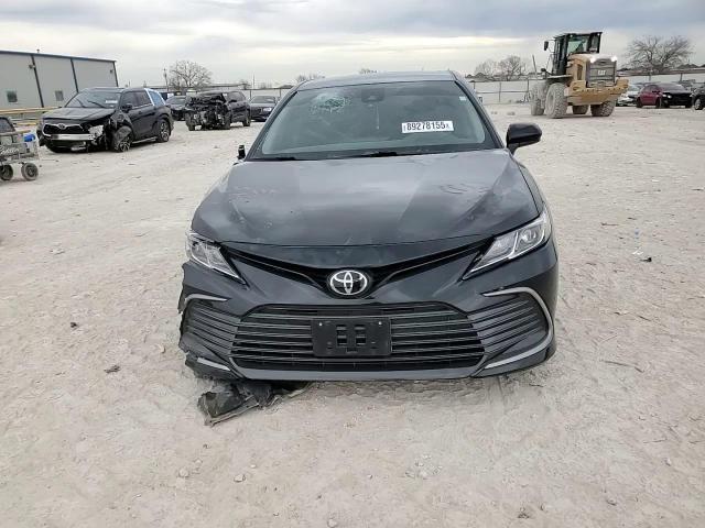 2023 Toyota Camry - Image 11