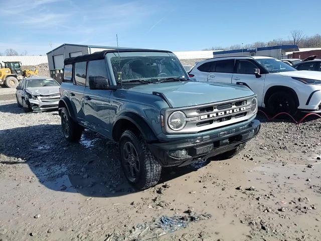 2021 Ford Bronco - Image 14