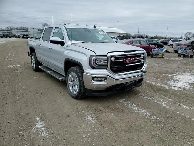 2016 GMC Sierra - Image 11