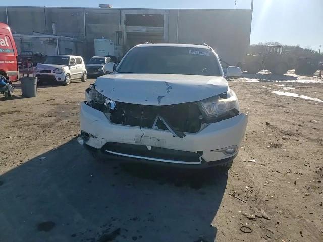 2013 Toyota Highlander - Image 12