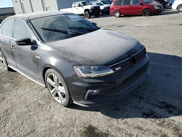 2017 Volkswagen Jetta - Image 10