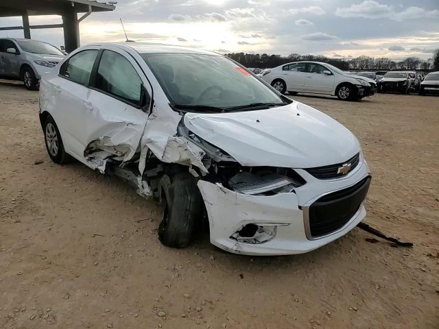 2017 Chevrolet Sonic - Image 10
