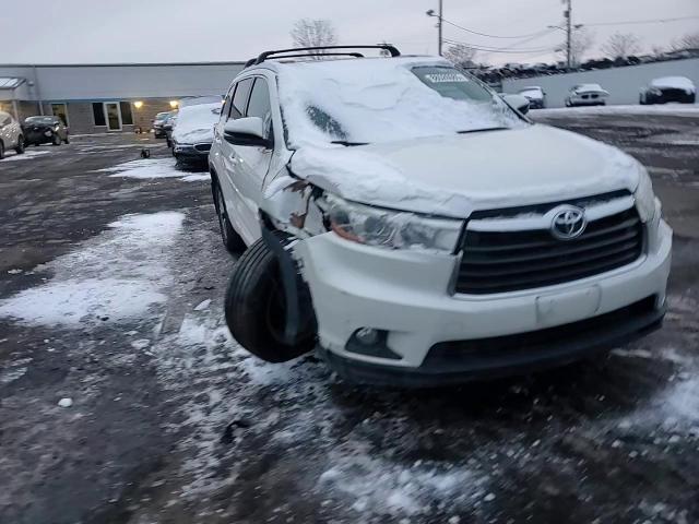 2014 Toyota Highlander - Image 11