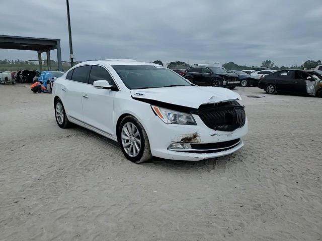 2015 Buick LaCrosse - Image 13