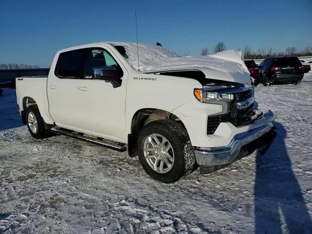 2023 Chevrolet Silverado - Image 11