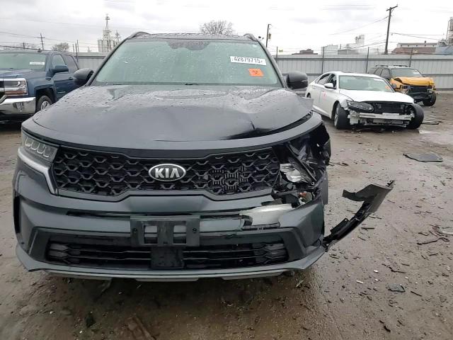 2021 Kia Sorento - Image 12