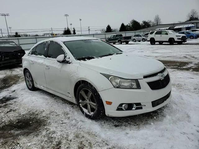 2013 Chevrolet Cruze - Image 10