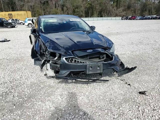 2020 Ford Fusion - Image 14