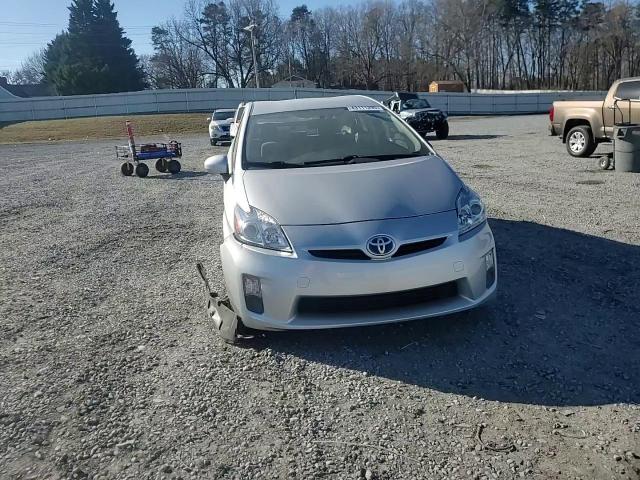 2010 Toyota Prius - Image 11