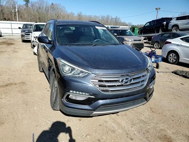 2017 Hyundai Santa Fe - Image 10