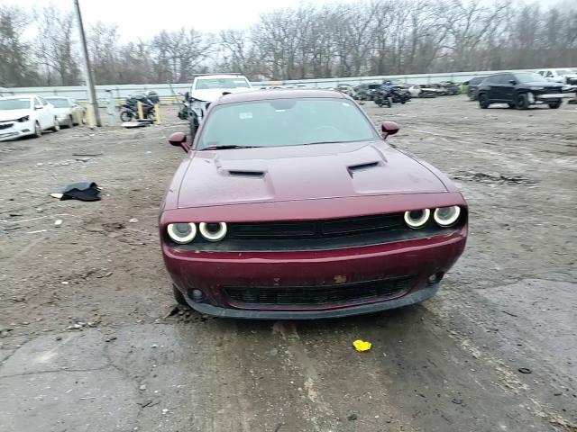2019 Dodge Challenger - Image 10