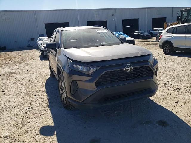 2019 Toyota RAV 4 - Image 12