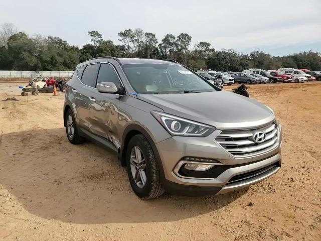2017 Hyundai Santa Fe - Image 11