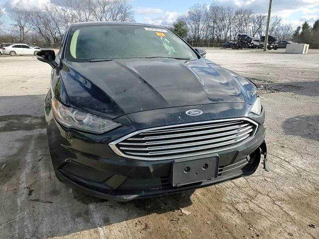 2017 Ford Fusion - Image 10