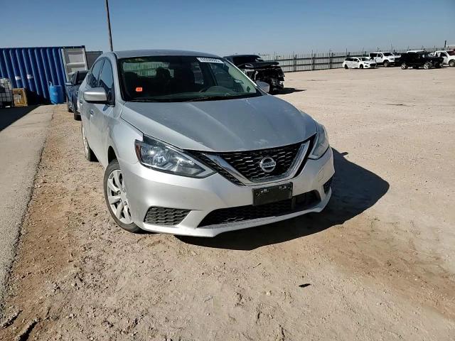 2018 Nissan Sentra - Image 11