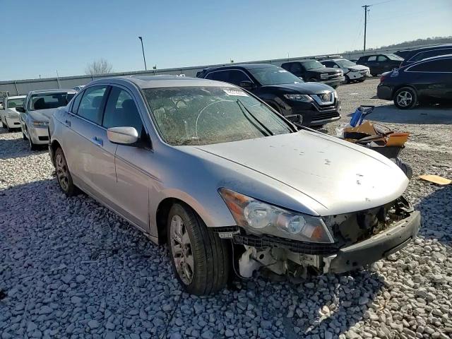 2010 Honda Accord - Image 11