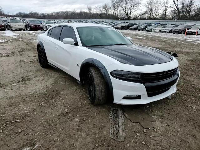 2015 Dodge Charger - Image 13