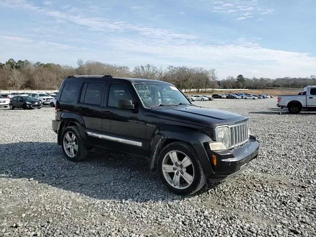 2012 Jeep Liberty (North America) - Image 12