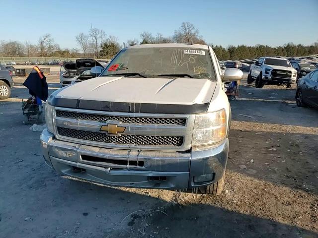 2013 Chevrolet Silverado - Image 10