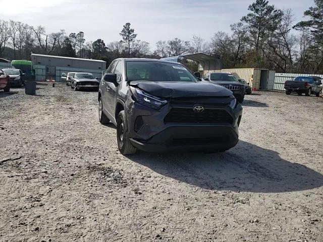 2023 Toyota RAV 4 - Image 12