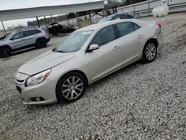 2016 Chevrolet Malibu - Image 11