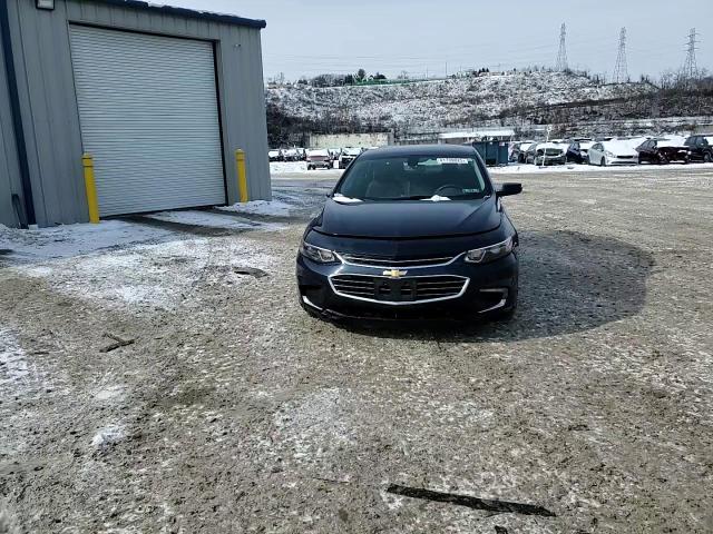 2018 Chevrolet Malibu - Image 13