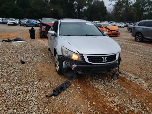 2009 Honda Accord - Image 11