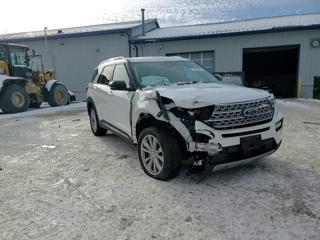 2020 Ford Explorer - Image 11