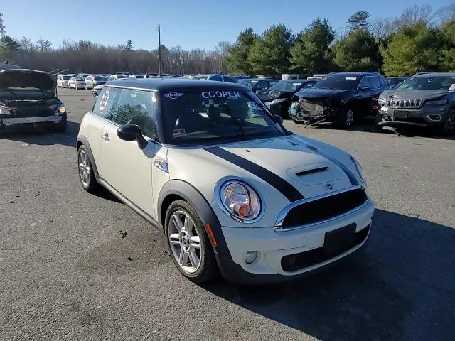 2013 Mini Cooper S VIN: WMWSV3C5XDT393770 Lot: 41678695