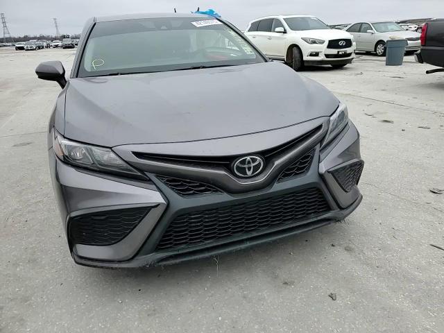 2021 Toyota Camry - Image 10