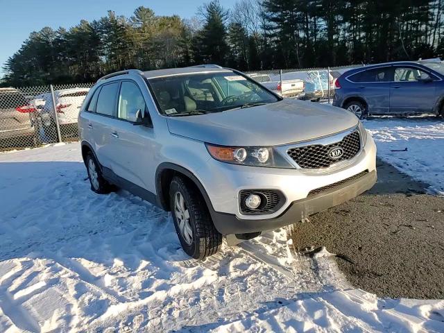 2013 Kia Sorento - Image 12