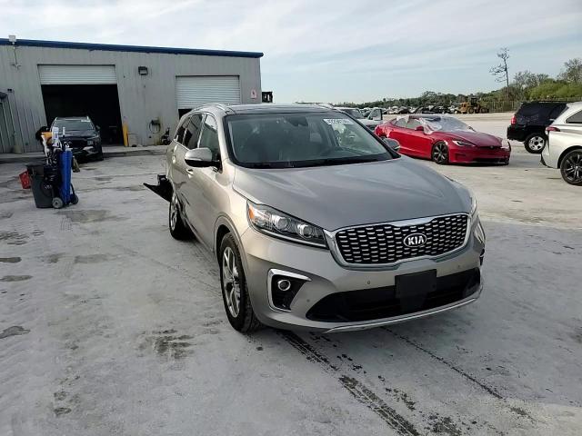 2019 Kia Sorento - Image 14