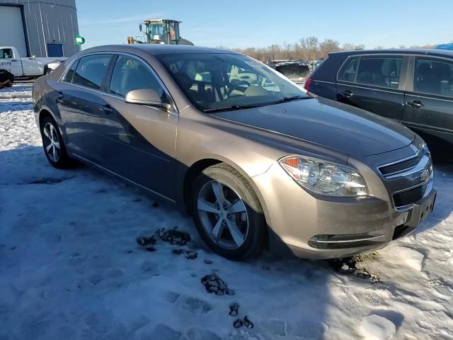 2011 Chevrolet Malibu - Image 11