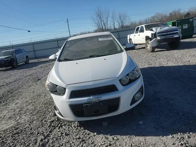 2014 Chevrolet Sonic - Image 11