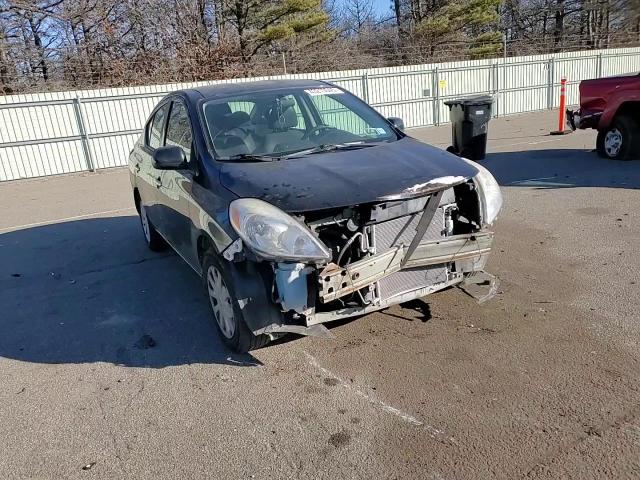 2012 Nissan Versa - Image 10