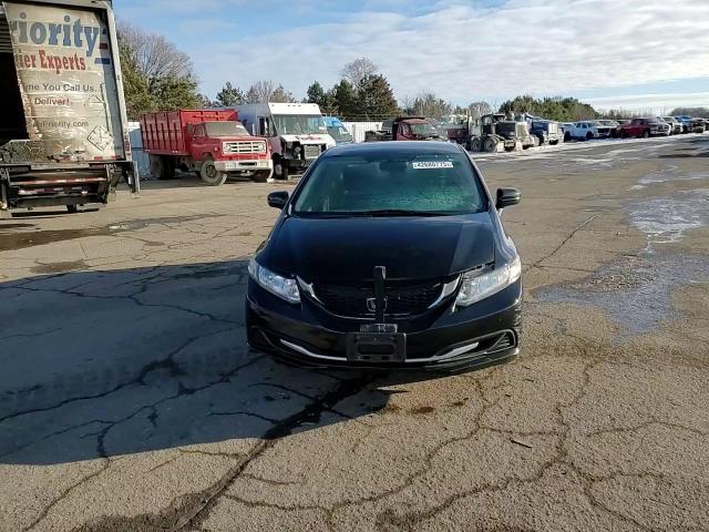 2015 Honda Civic - Image 11