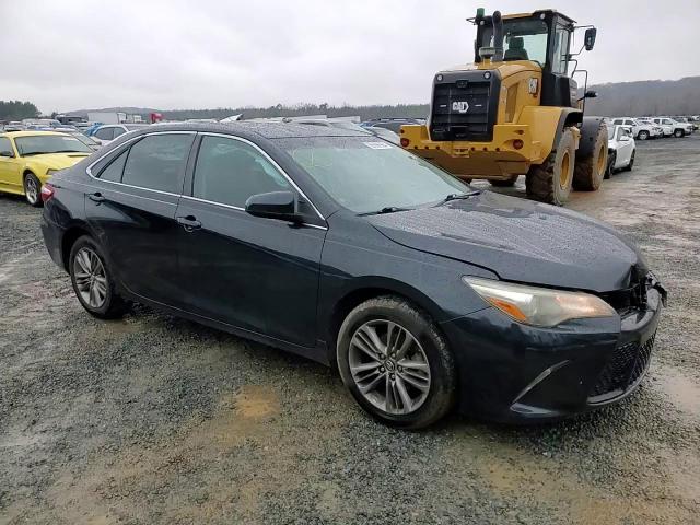 2016 Toyota Camry - Image 11