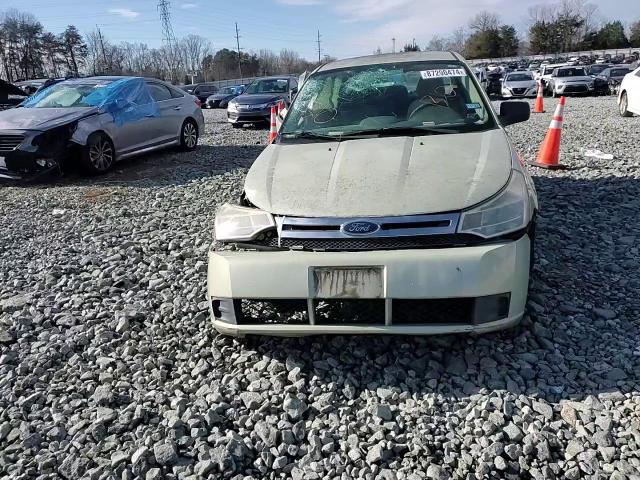 2010 Ford Focus - Image 11