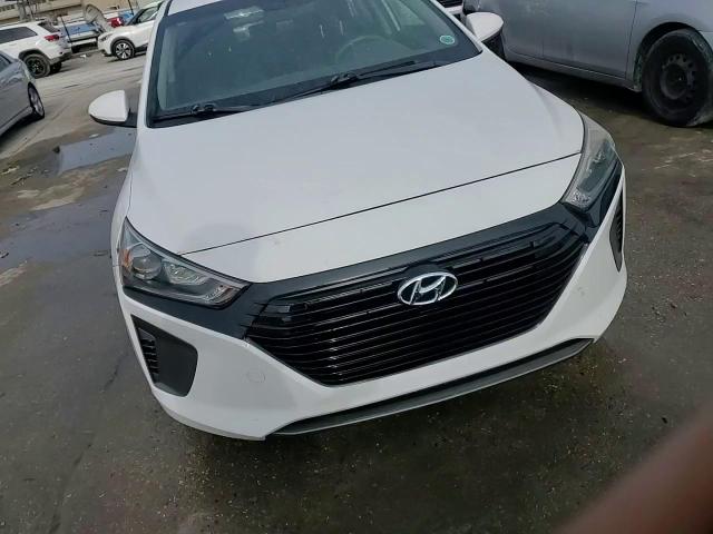 2017 Hyundai IONIQ - Image 13