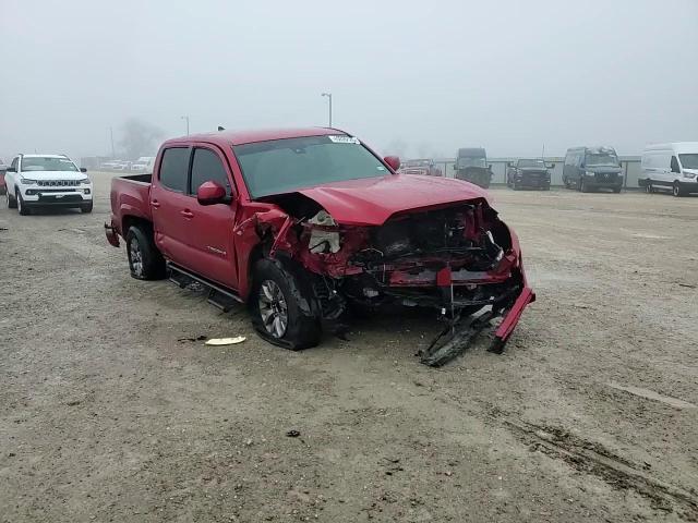 2018 Toyota Tacoma - Image 11