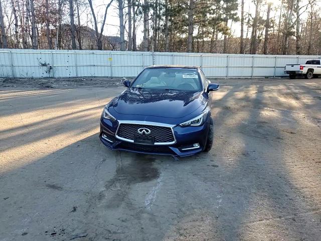2018 Infiniti Q60 - Image 11