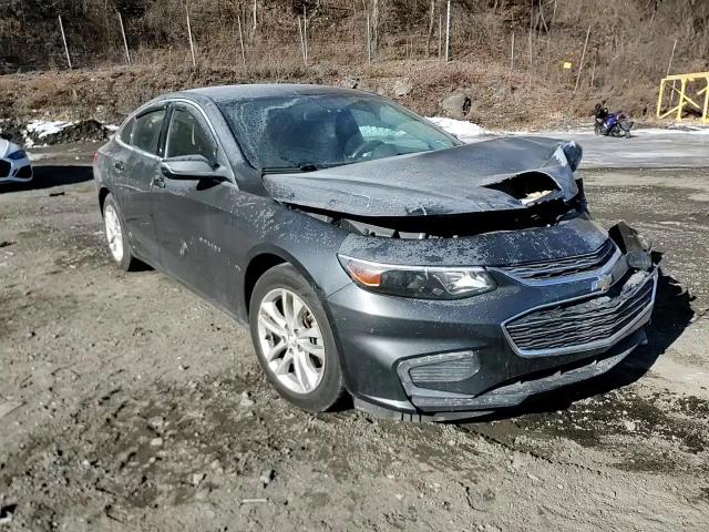 2017 Chevrolet Malibu - Image 10