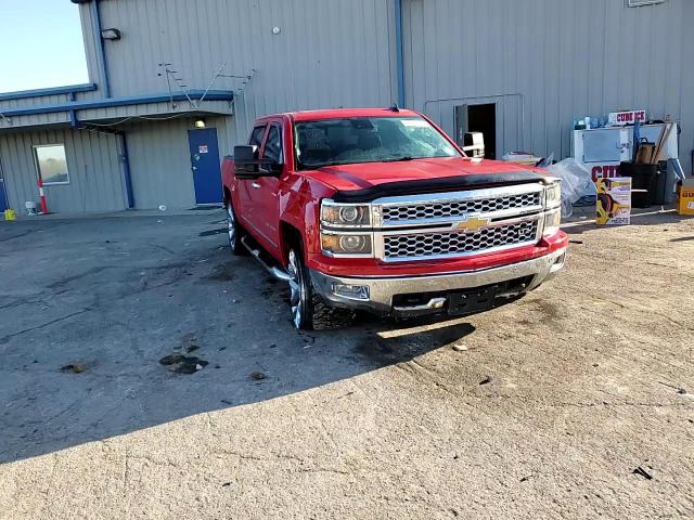 2015 Chevrolet Silverado - Image 11